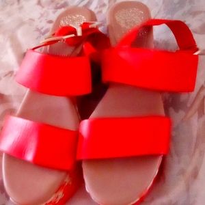 LEATHER SANDALS NEW